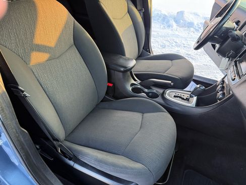 Used 2011 Chrysler 200 Touring w/ Cold Weather Group image 22