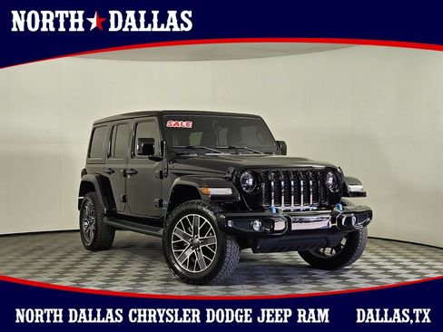 Used 2023 Jeep Wrangler Unlimited Sahara AWD/4WD image 1