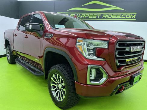Used 2021 GMC Sierra 1500 AT4 w/ AT4 Preferred Package AWD/4WD image 2