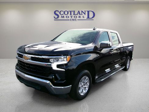 Used 2024 Chevrolet Silverado 1500 LT w/ Protection Package image 2