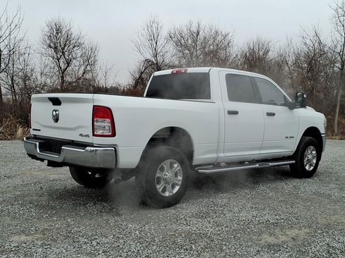 Used 2024 RAM 2500 Big Horn w/ Bed Utility Group image 8