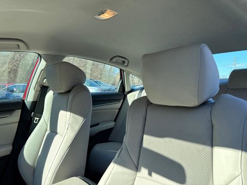 Used 2018 Honda Accord LX image 15