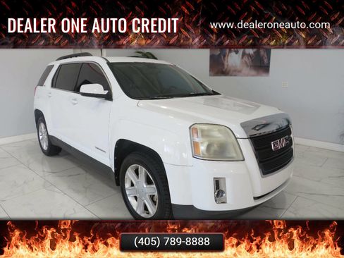 Used 2011 GMC Terrain SLT image 1