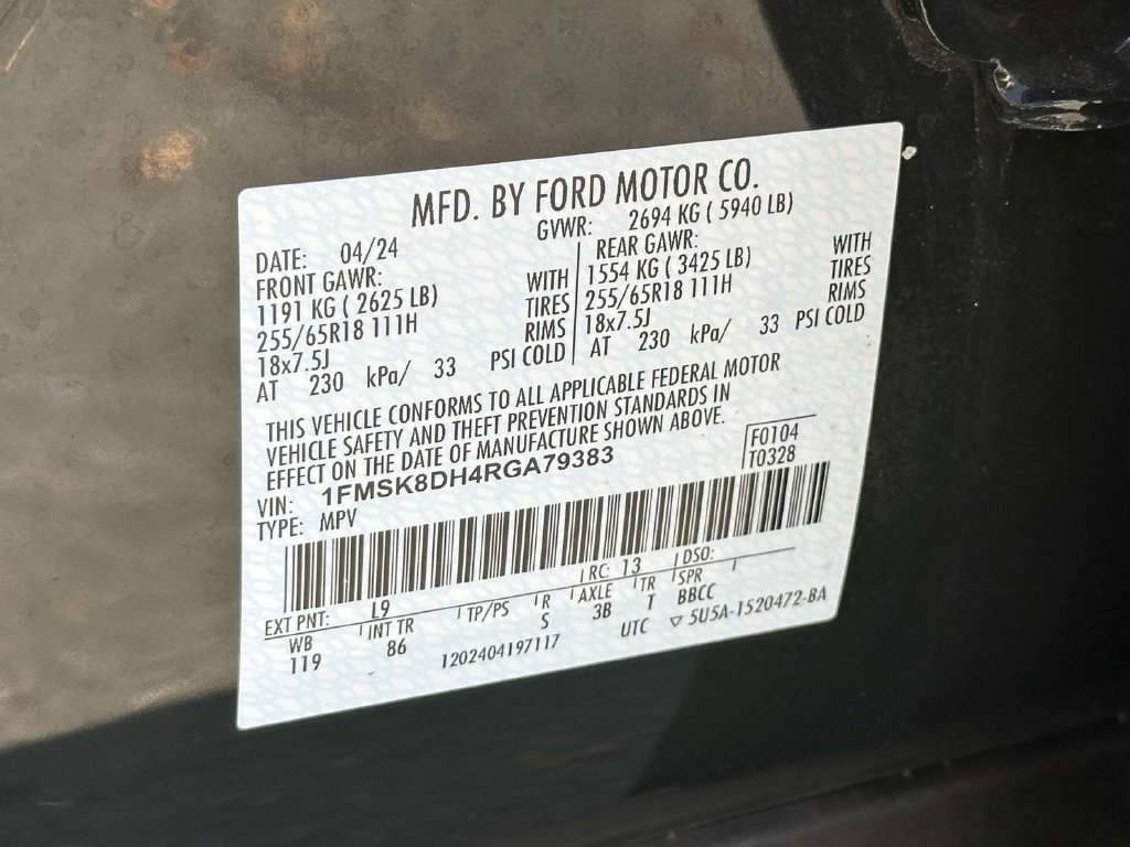 Used 2024 Ford Explorer XLT AWD/4WD image 11