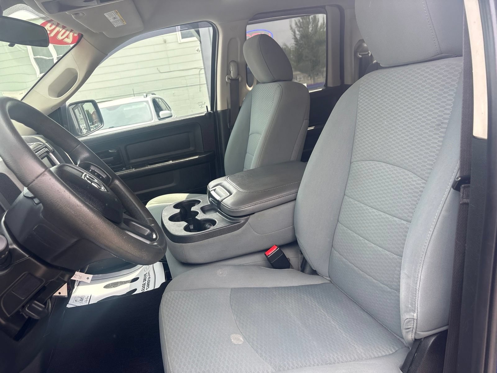 Used 2019 RAM 1500 Express w/ Express Value Package AWD/4WD image 13