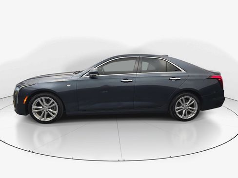 Used 2022 Cadillac CT4 Luxury w/ Sun And Sound Package RWD image 5