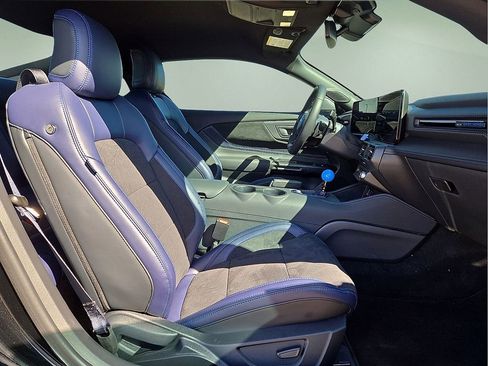 Used 2025 Ford Mustang Dark Horse w/ Dark Horse Handlin Package image 17