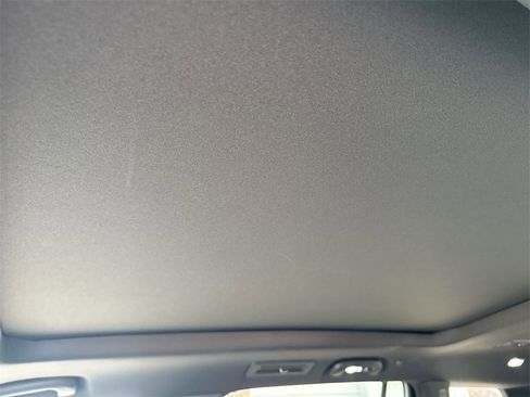 Used 2024 Cadillac XT6 Premium Luxury image 20