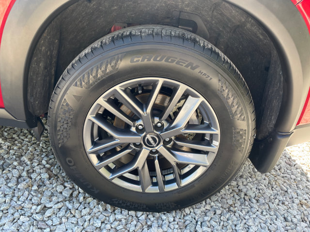 Used 2023 Nissan Rogue S AWD/4WD image 17