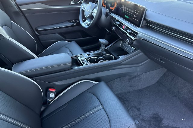 New 2026 Kia K5 GT-Line FWD image 17