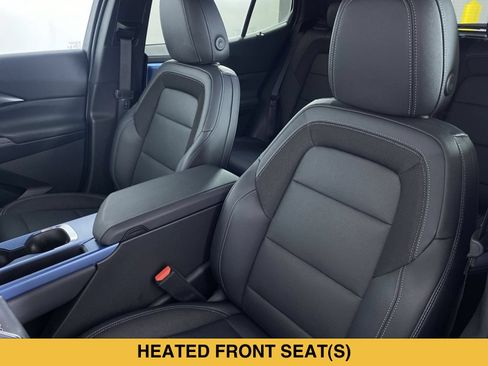 Certified 2024 Chevrolet Equinox EV LT FWD image 10