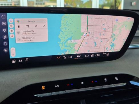 Used 2025 Buick Enclave Preferred w/ Power Package image 14