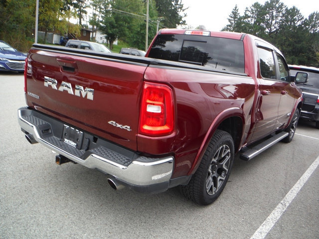 Used 2025 RAM 1500 Laramie AWD/4WD image 13