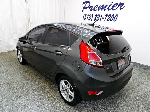 Used 2019 Ford Fiesta SE image 4