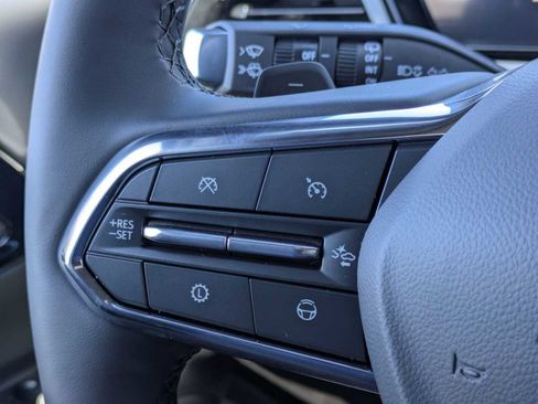 New 2026 Chevrolet Suburban High Country image 25