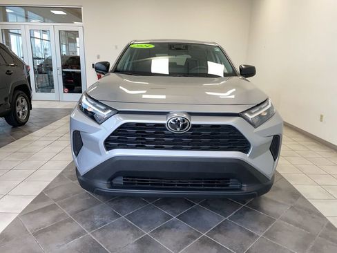 Used 2024 Toyota RAV4 LE image 3