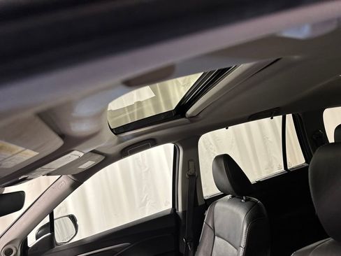 Certified 2022 Honda Pilot Special Edition image 30