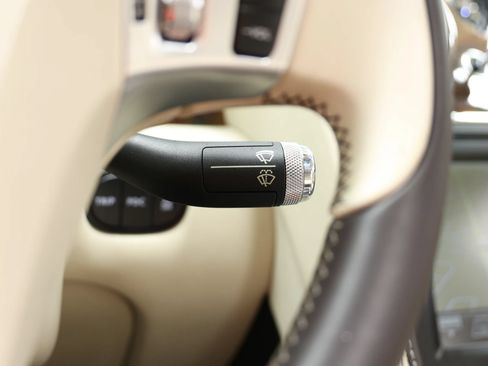 Used 2014 Bentley Flying Spur W12 AWD/4WD image 28