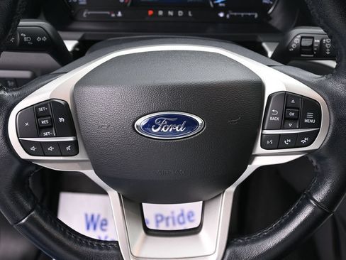 Certified 2022 Ford Explorer XLT AWD/4WD image 16