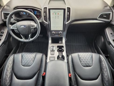 Certified 2023 Ford Edge Titanium AWD/4WD image 25