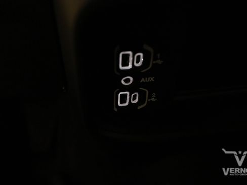 New 2026 RAM 3500 Tradesman AWD/4WD image 23