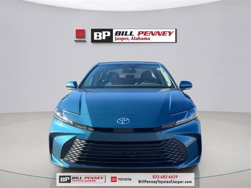 New 2026 Toyota Camry LE image 8