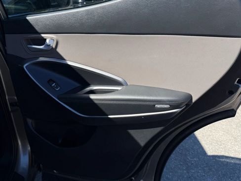 Used 2018 Hyundai Santa Fe Sport w/ Cargo Package image 23