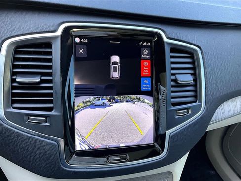 Used 2025 Volvo XC90 T8 Core w/ Climate Package image 26