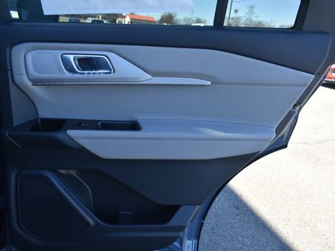 New 2026 Ford Explorer Active w/ Active Comfort Package image 42