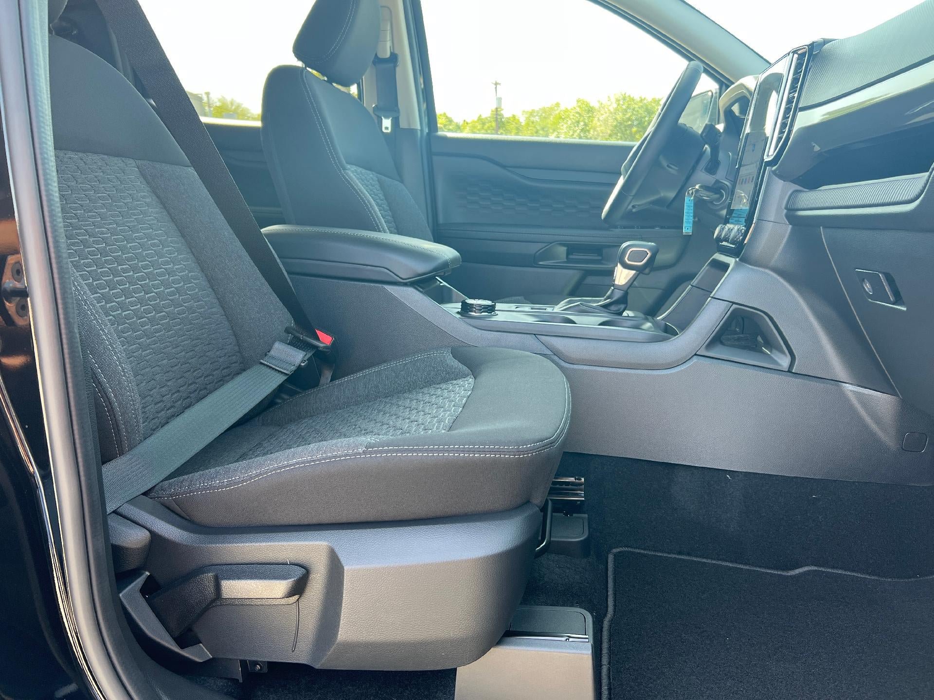 New 2026 Ford Ranger XLT w/ Convenience Package AWD/4WD image 9