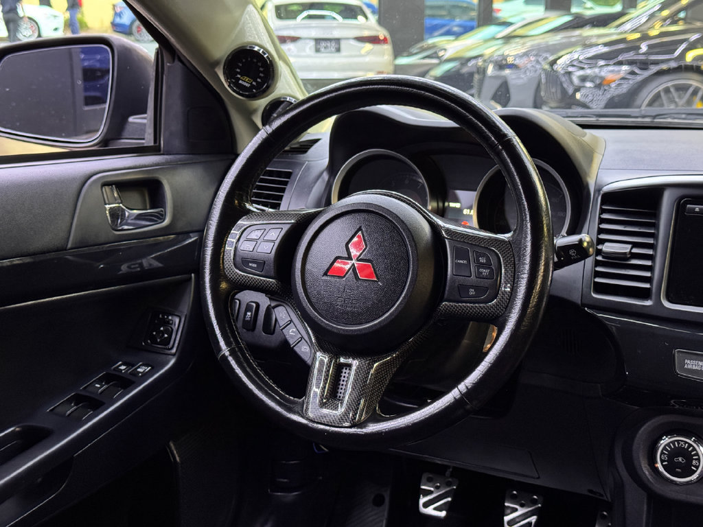 Used 2014 Mitsubishi Lancer Evolution GSR AWD/4WD image 16