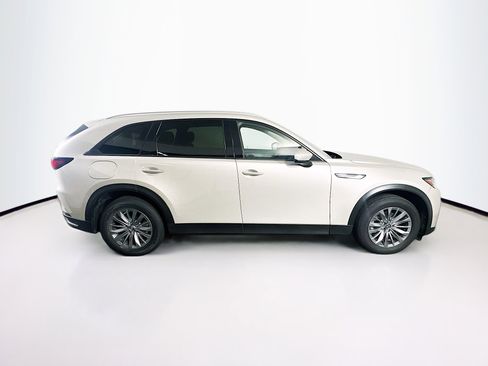 Used 2024 MAZDA CX-90 Plug-In Hybrid w/ Preferred AWD/4WD image 10