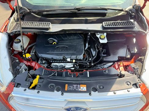 Used 2019 Ford Escape SEL FWD image 10