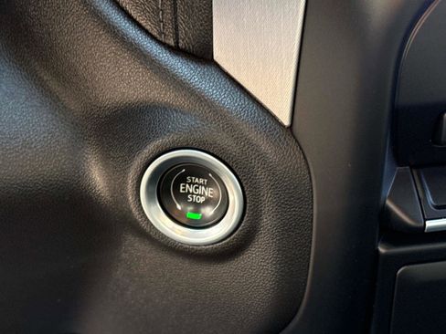 Used 2022 GMC Sierra 1500 Elevation image 28