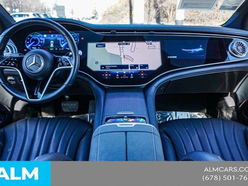 Used 2022 Mercedes-Benz EQS 580 4MATIC Sedan image 24