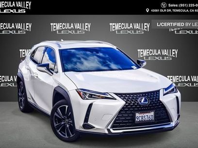 Certified 2022 Lexus UX 250h w/ Accessory Package (Z1)