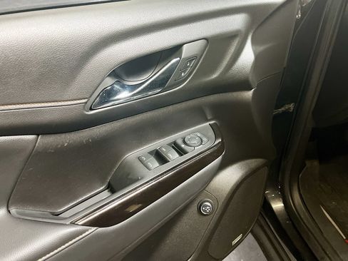 Used 2023 GMC Acadia AT4 w/ Trailering Package AWD/4WD image 17