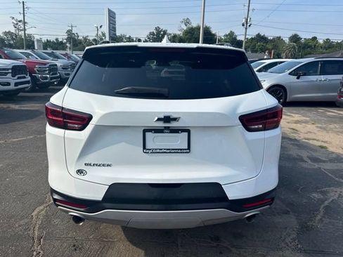 Used 2024 Chevrolet Blazer LT w/ Convenience Package FWD image 4