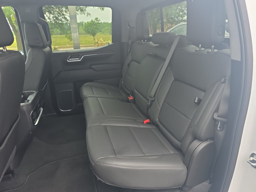 Certified 2024 GMC Sierra 1500 SLT w/ SLT Convenience Package AWD/4WD image 25