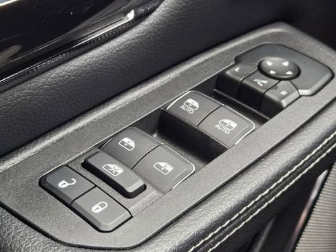 Used 2026 RAM 1500 Rebel w/ G/T Package AWD/4WD image 29