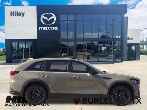 New 2026 MAZDA CX-70 3.3 Turbo w/ Preferred Package image 3