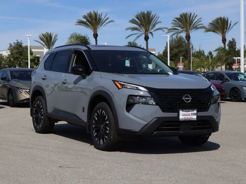 New 2026 Nissan Rogue SV image 2