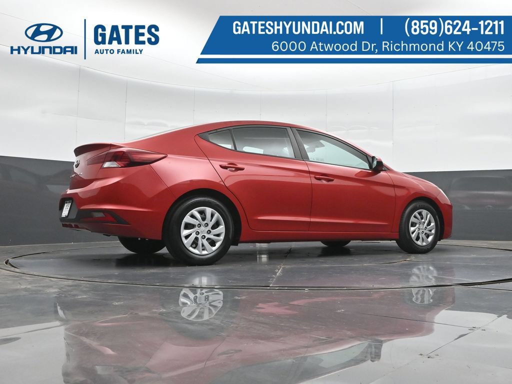Used 2019 Hyundai Elantra SE FWD image 34