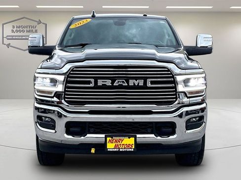 Used 2023 RAM 2500 Laramie AWD/4WD image 2