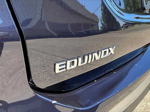 Used 2021 Chevrolet Equinox LT w/ Driver Convenience Package image 33