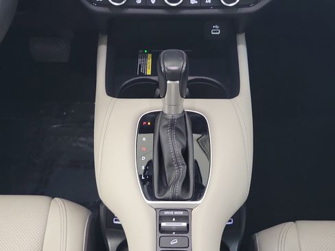 Used 2023 Honda HR-V EX-L image 20