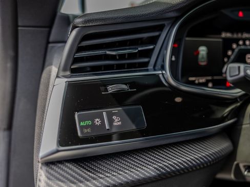 Used 2024 Audi SQ8 Premium Plus AWD/4WD image 15