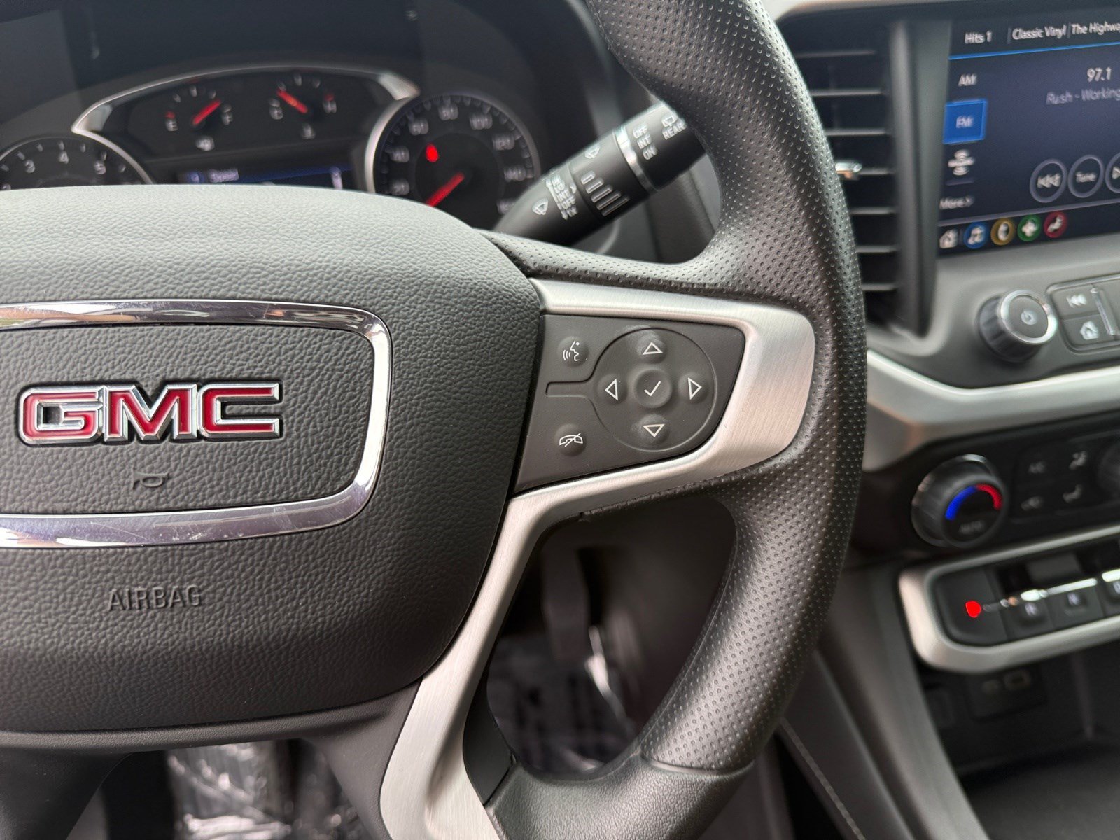 Used 2023 GMC Acadia SLE AWD/4WD image 25