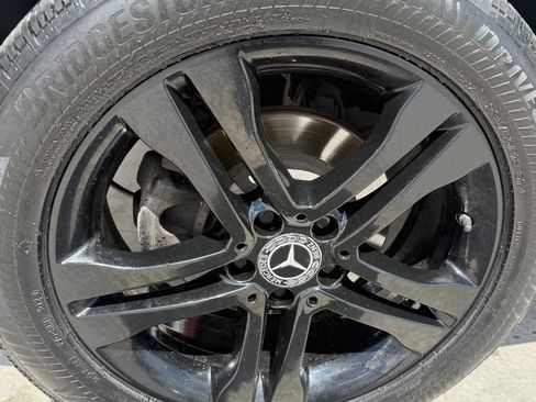 Used 2020 Mercedes-Benz GLA 250 w/ Premium Package image 10
