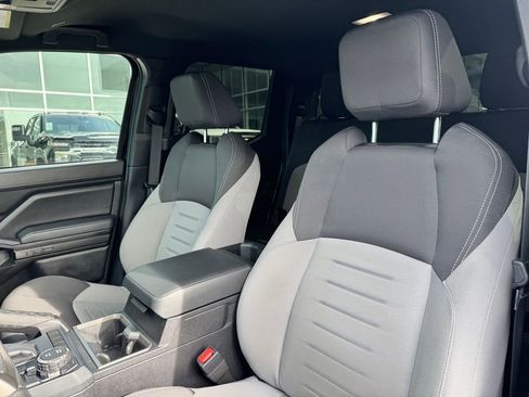 Used 2025 Toyota Tacoma TRD Sport image 53